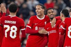 爱游戏官网-罗马失控！客场失利成为新的困局