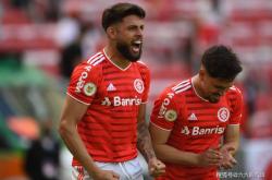 爱游戏在线-包含恩波利主场势如破竹，球队信心大增的词条