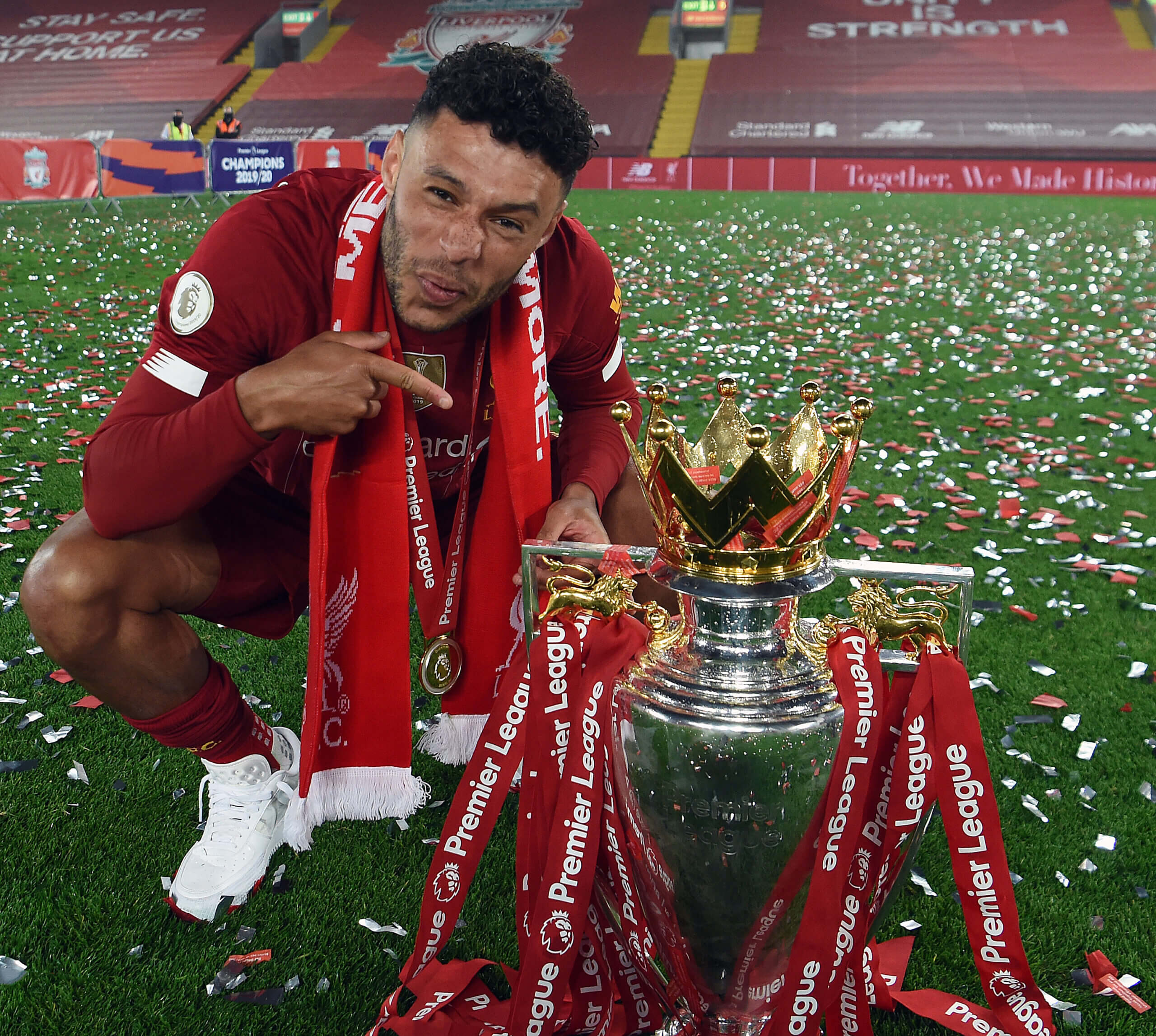 里尔获胜法国足球联赛,夺得关键胜利 里尔获胜法国足球联赛,夺得关键胜利