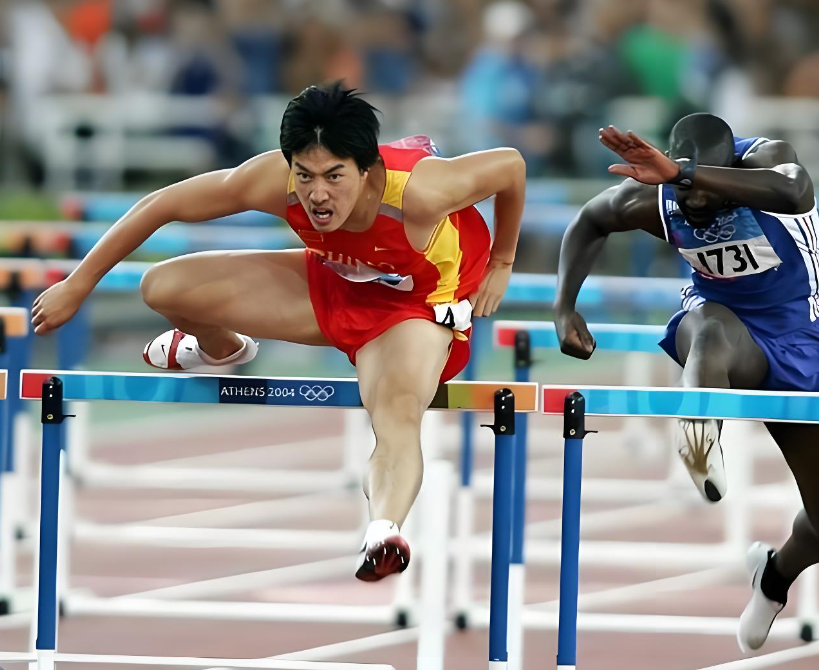 球员们在赛场上虽面临压力，却仍毫不畏惧的简单介绍